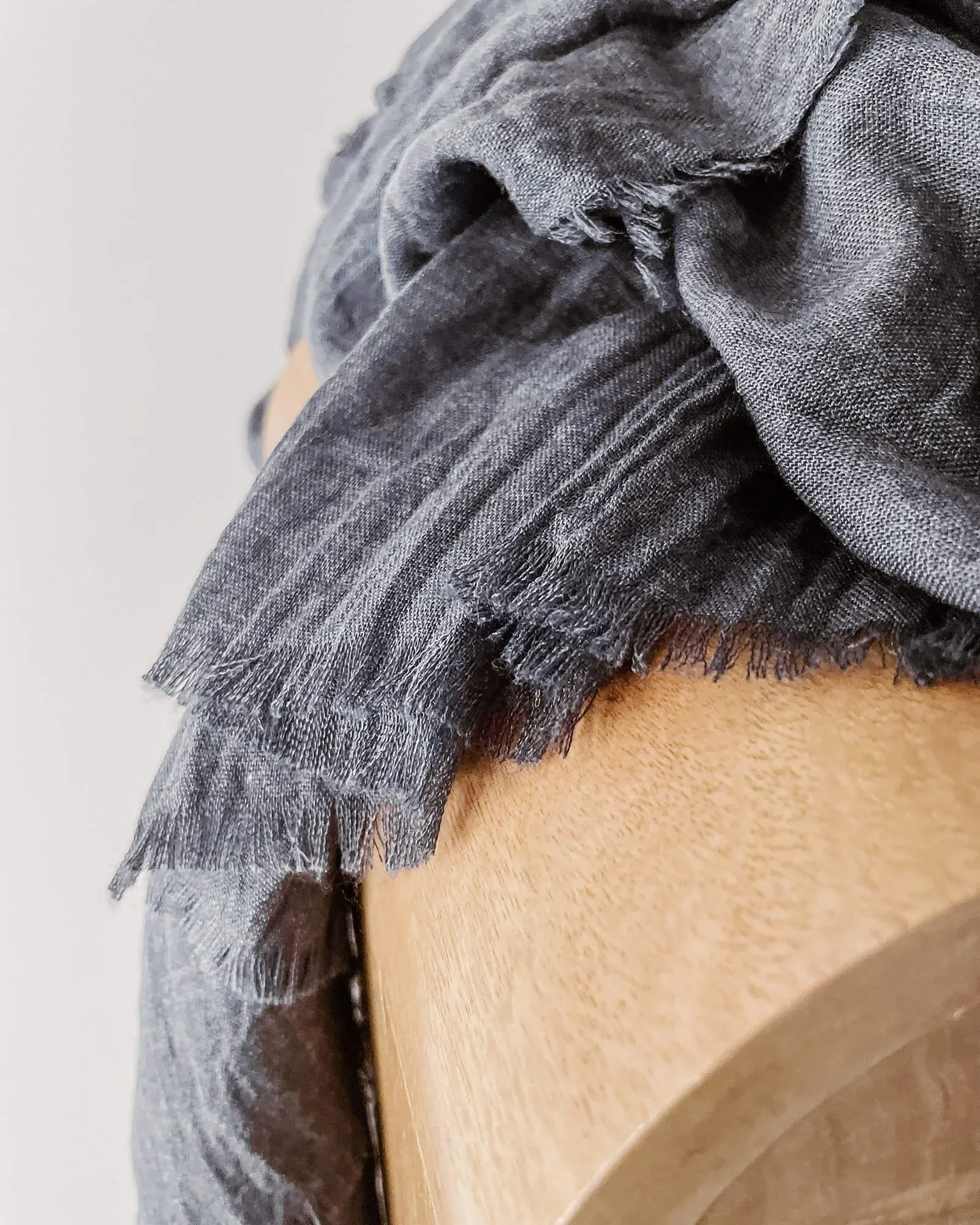 Carla Lightweight Scarf
