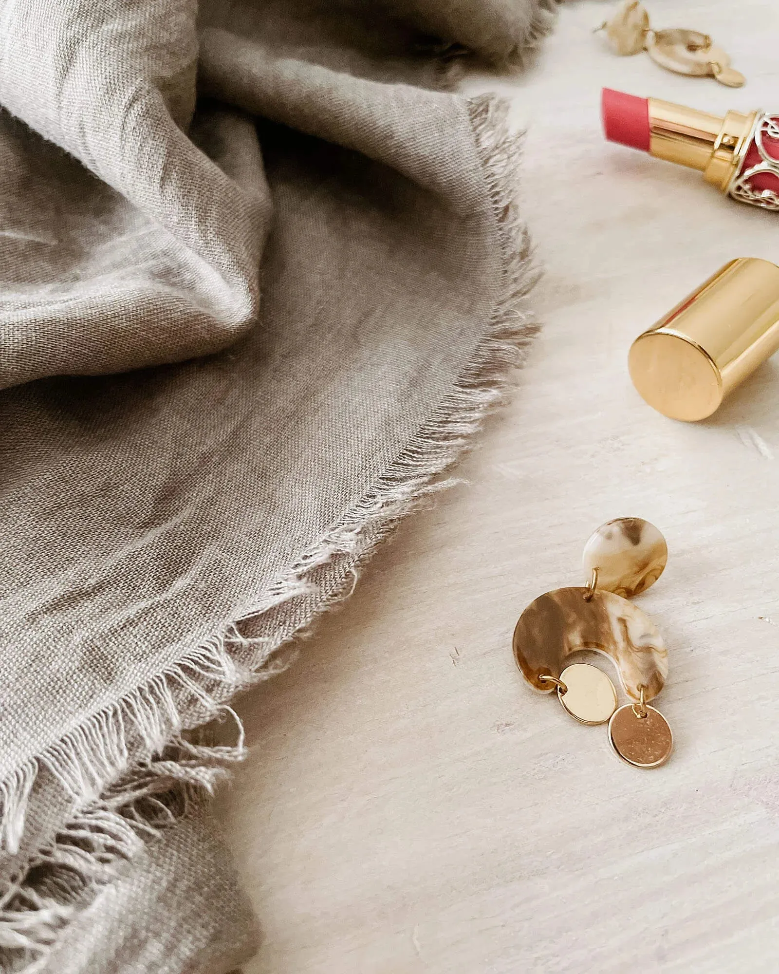 Carla Lightweight Scarf