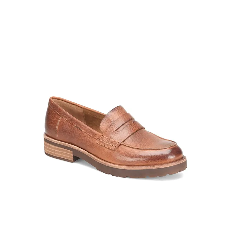 Carlisle Tan