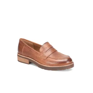 Carlisle Tan