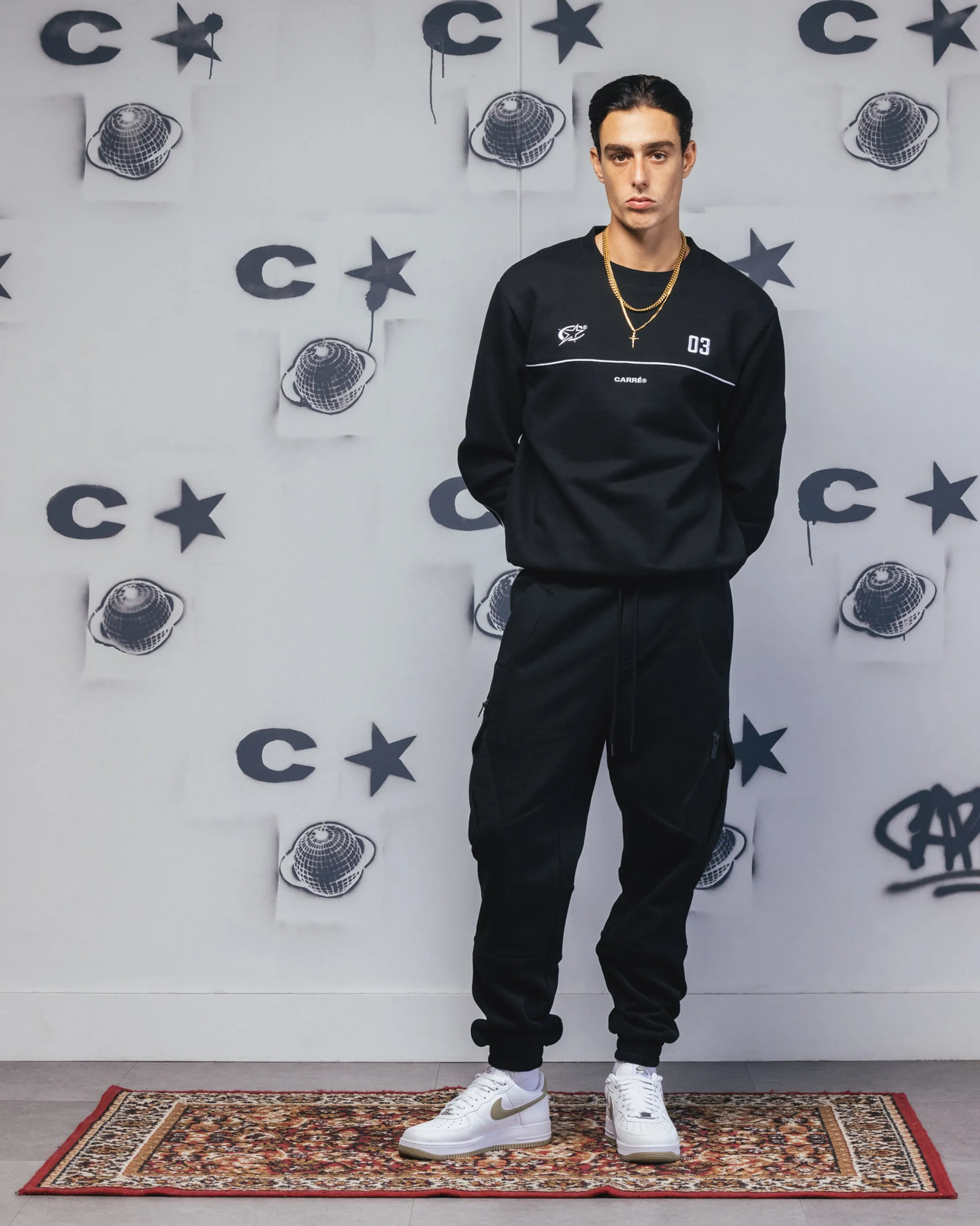 Carre Trainer Oversized Panelled Crewneck Black