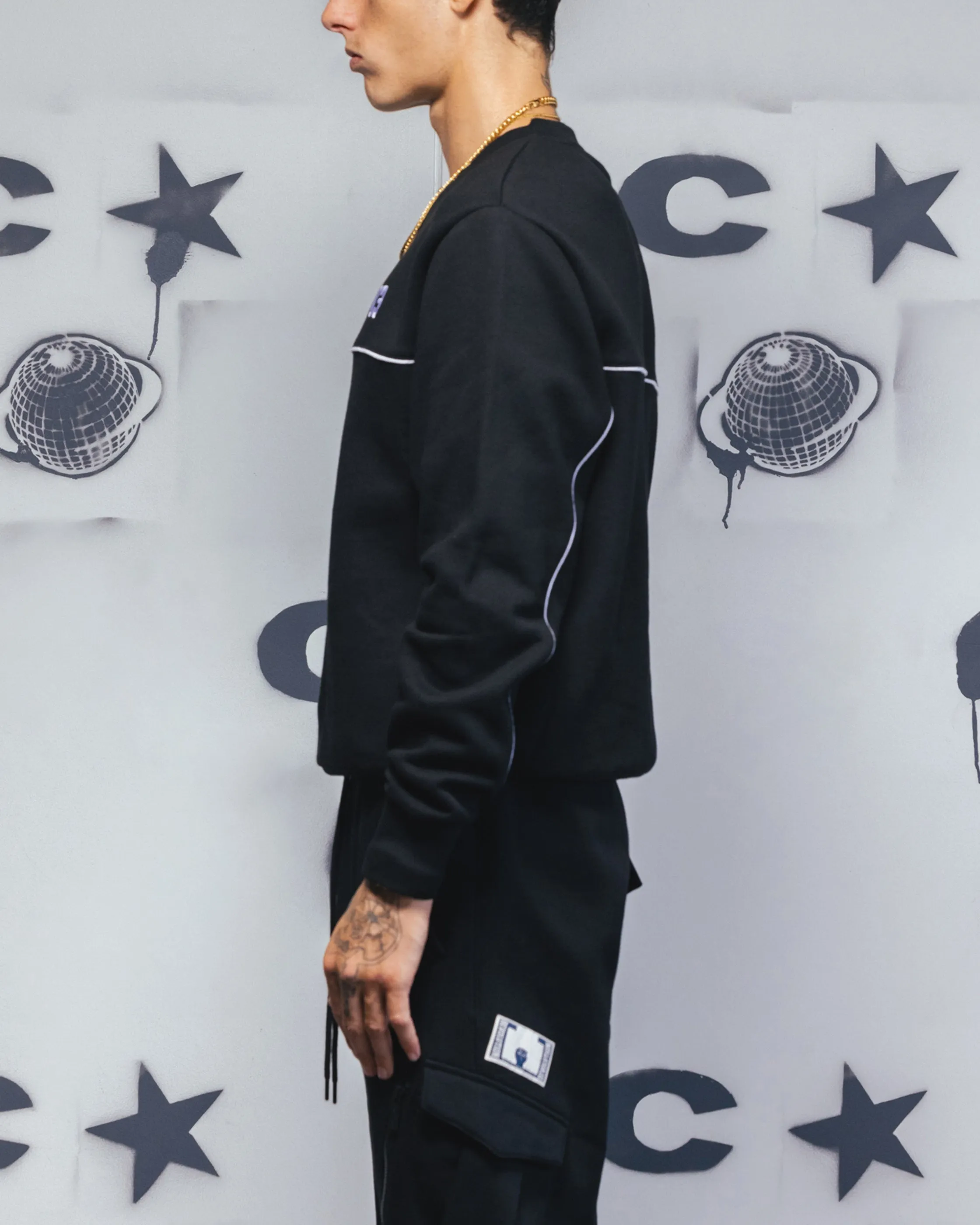 Carre Trainer Oversized Panelled Crewneck Black