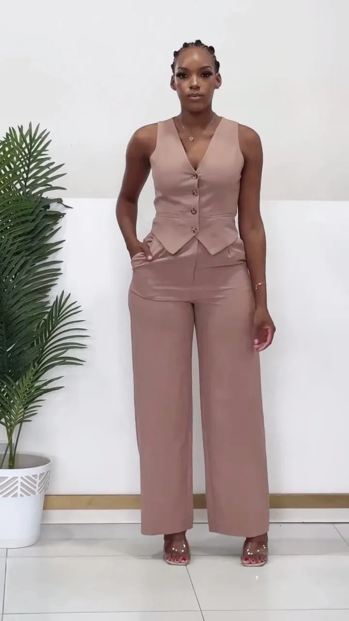 Chic Sleeveless Tailored Vest and Wide-Leg Pants Two-Piece Set