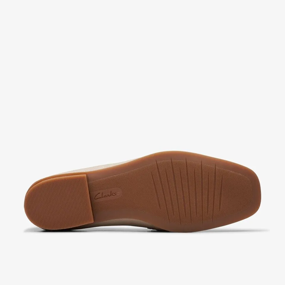 Clarks Women's Sarafyna Iris Stone Leather