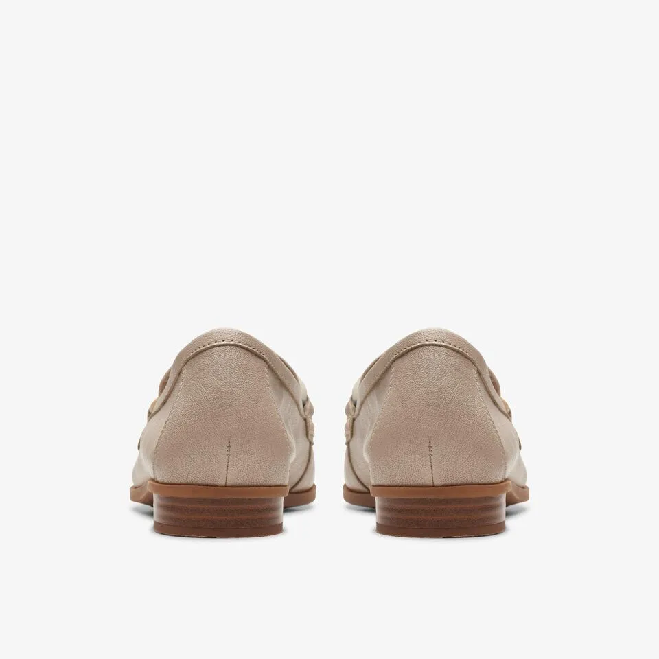 Clarks Women's Sarafyna Iris Stone Leather