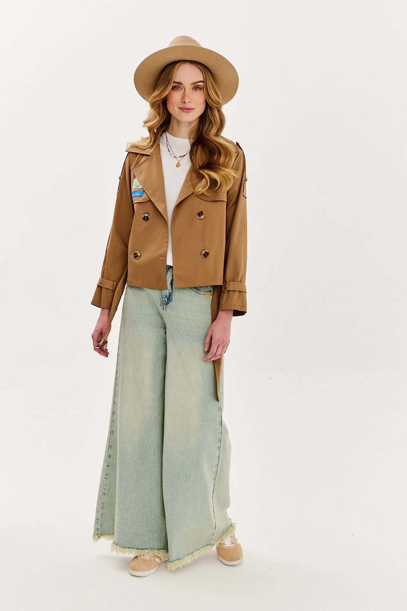 Classic Bloom short trench
