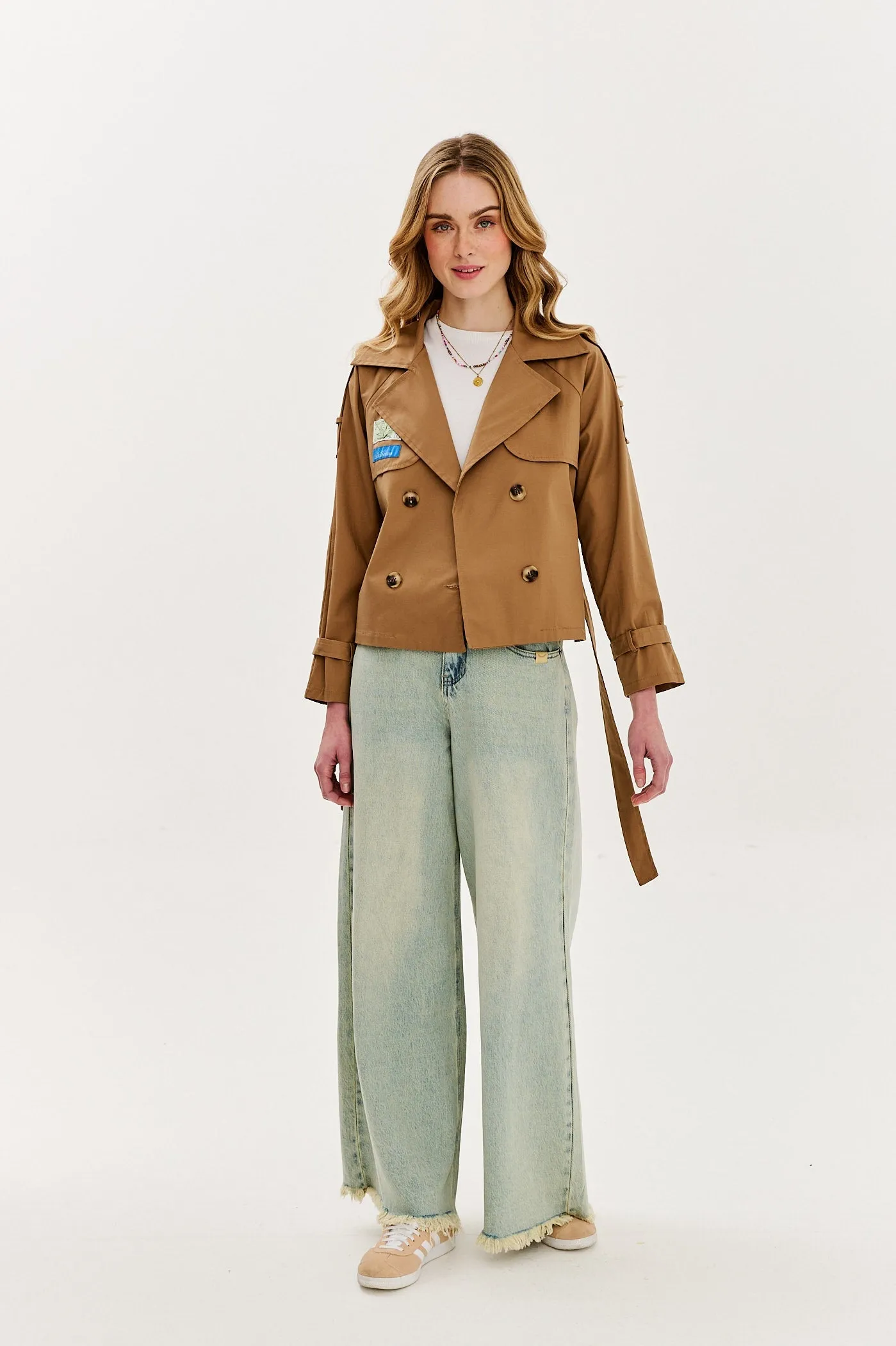 Classic Bloom short trench