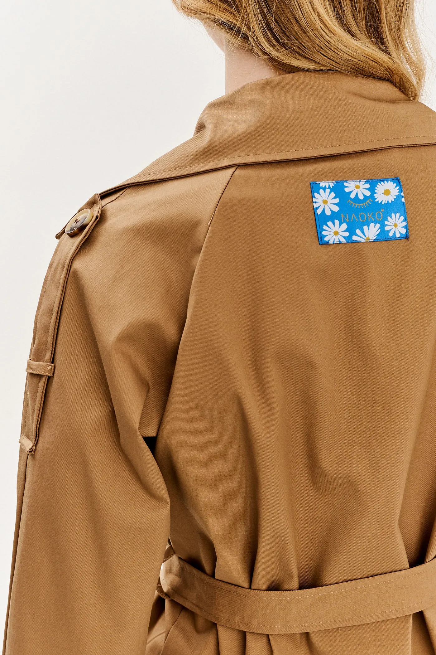 Classic Bloom short trench