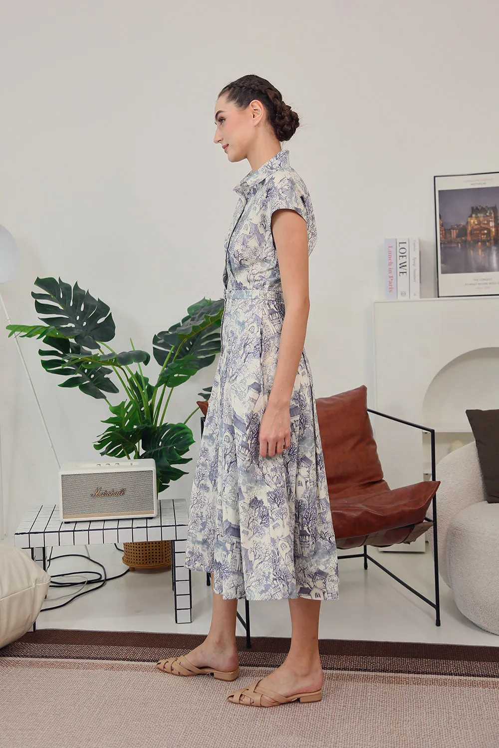 Dezza Midi Dress in Grey Scenic Prints