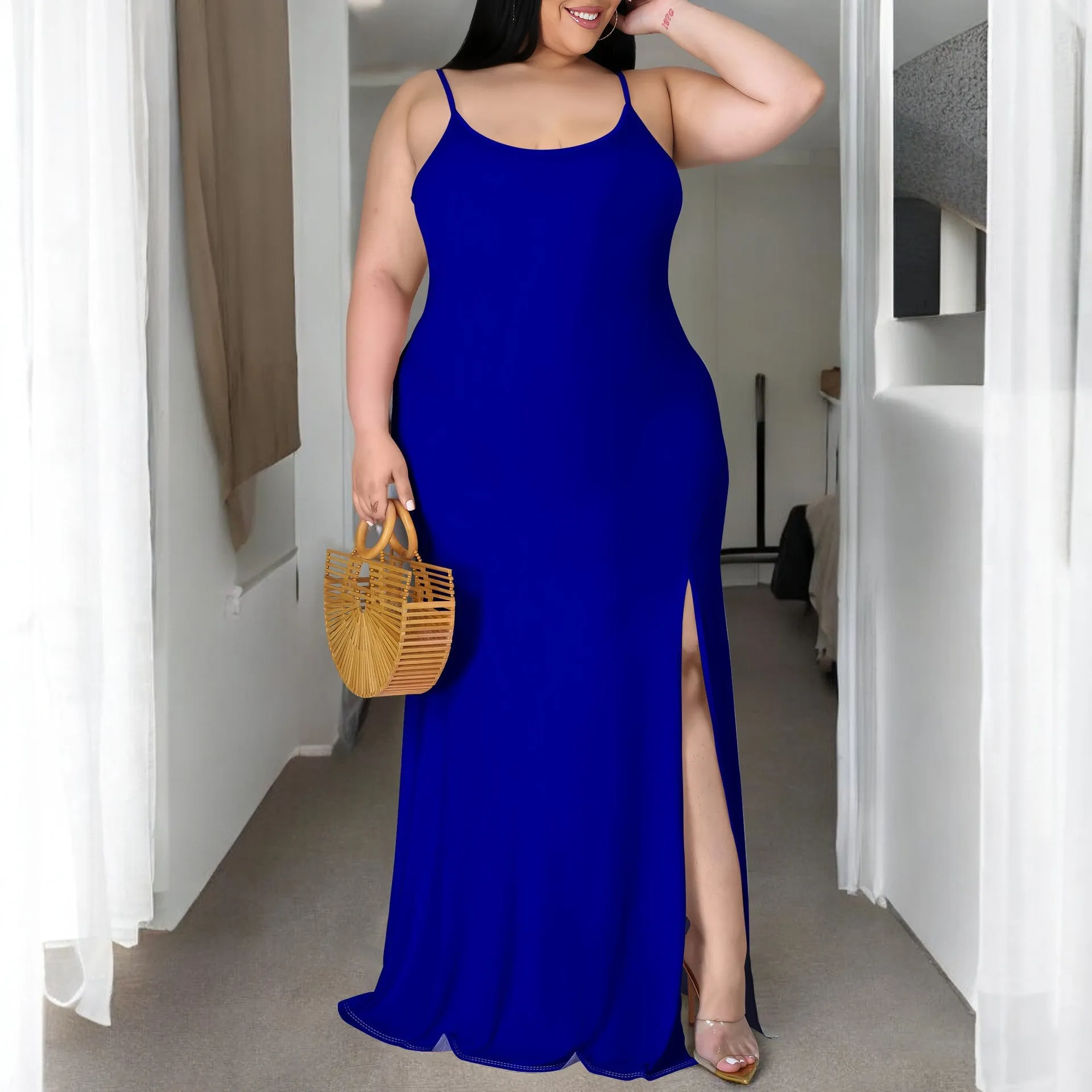 Elegant Plus Size Sleeveless Bodycon Maxi Dress with Side Slit