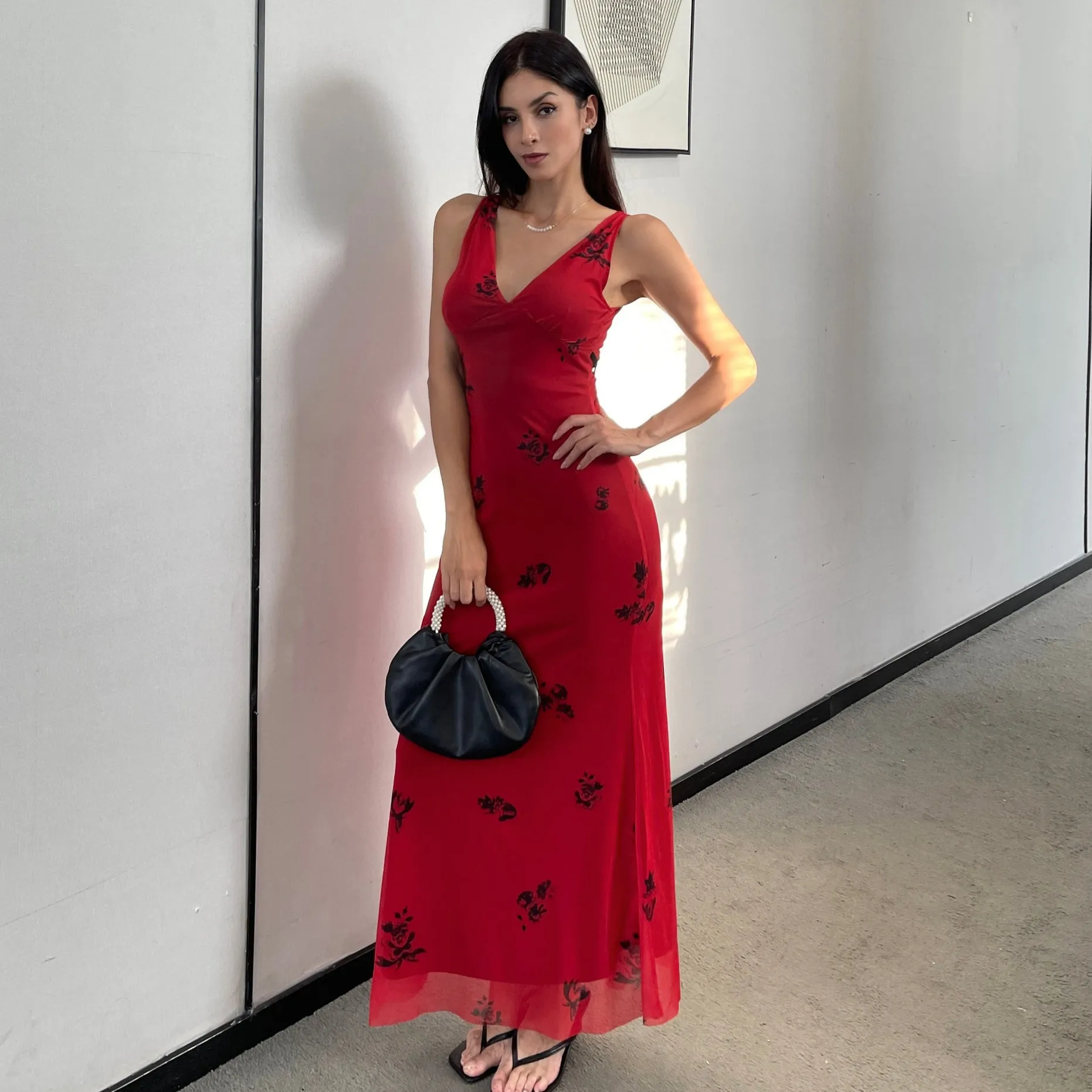 Elegant V-Neck Floral Printed Sleeveless Maxi Dress
