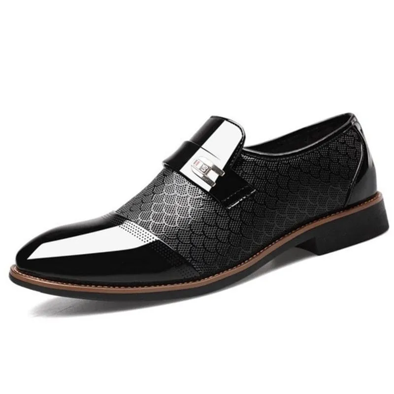 Embossed Men's Leather Shoes