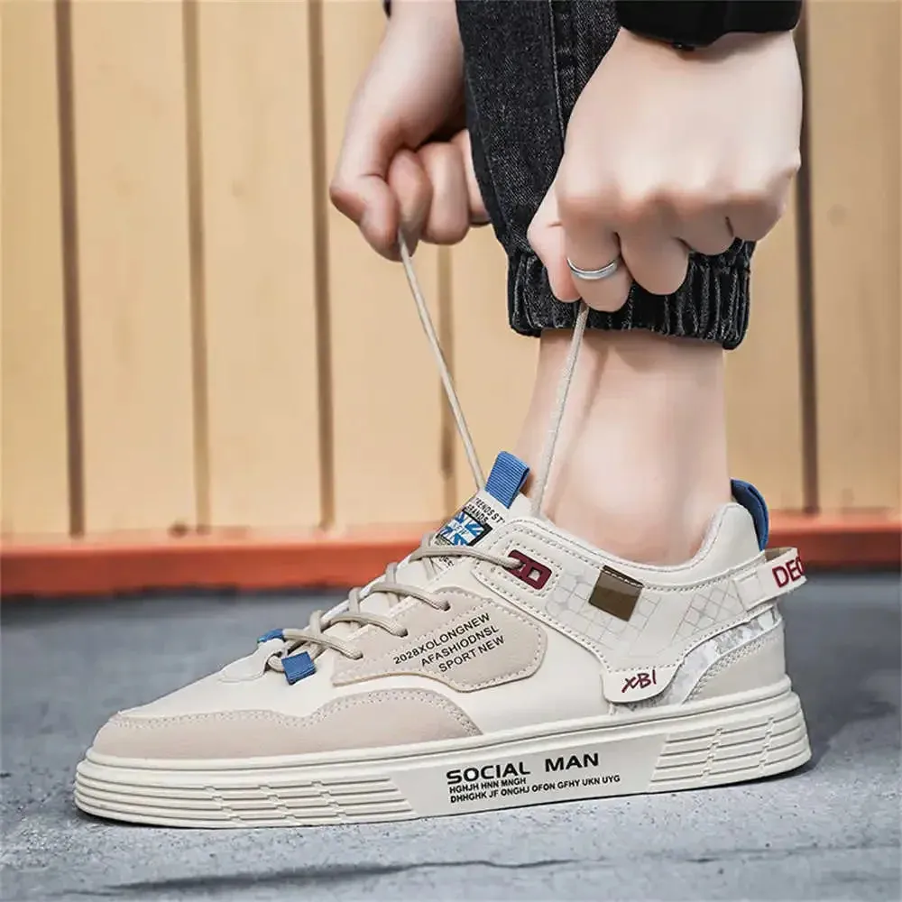 Flat-heeled Shoes
