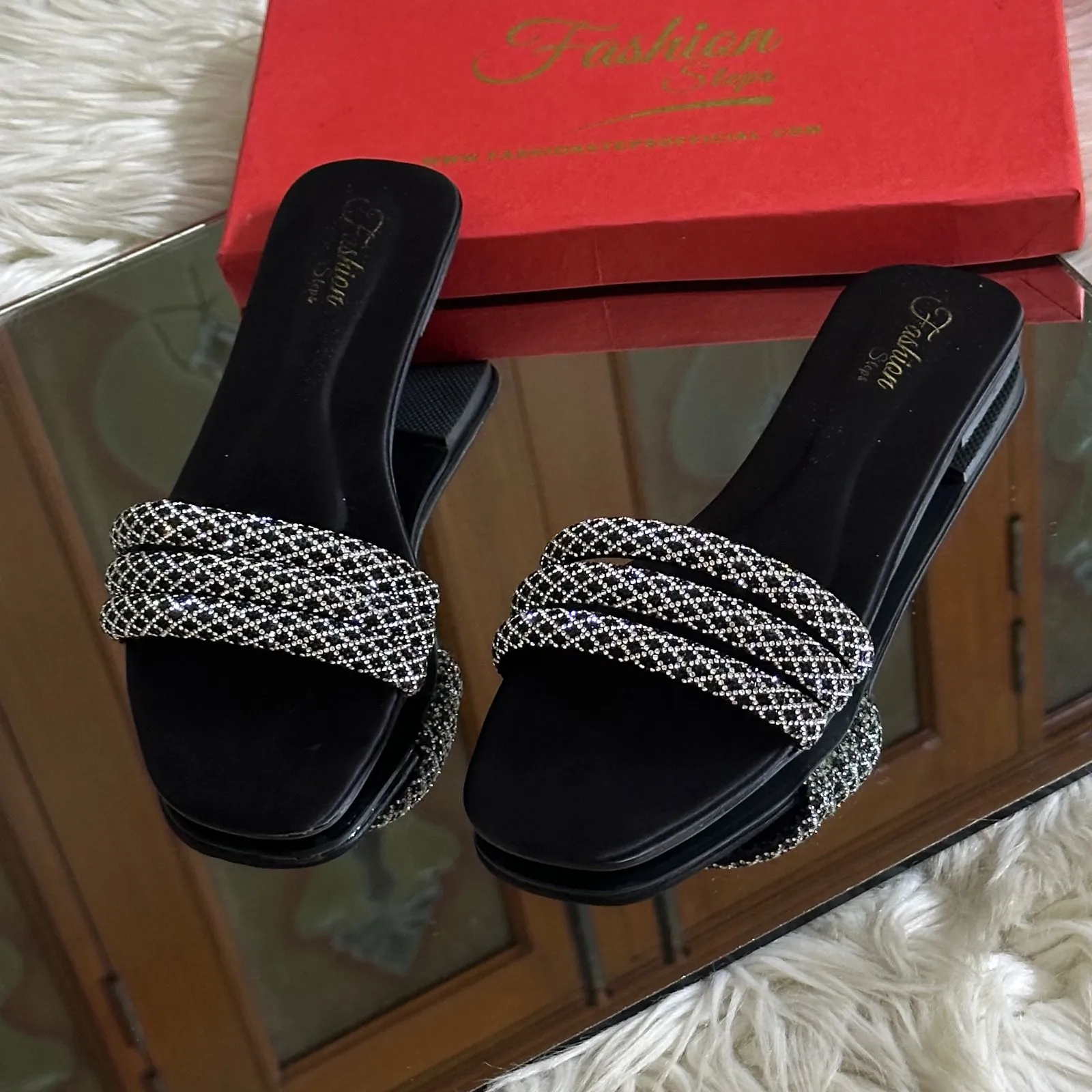 Flatitude Flats