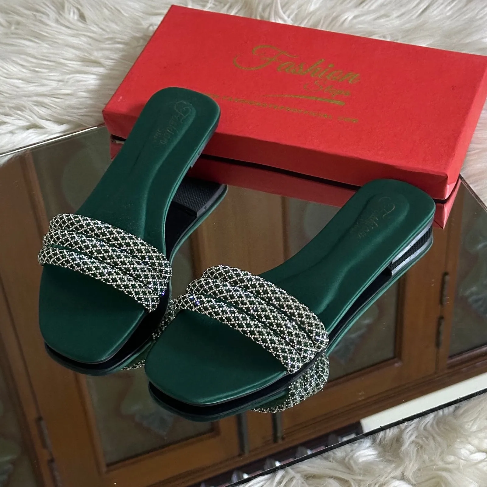 Flatitude Flats
