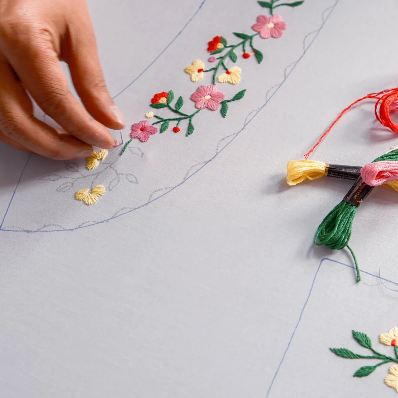 Folk Embroidery Ava Mini