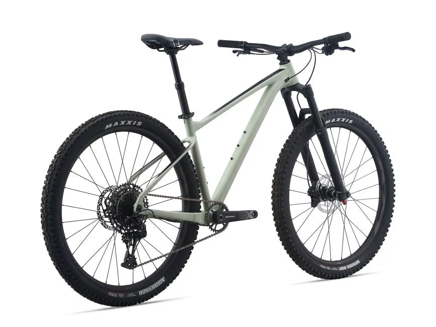 GIANT FATHOM 29 1