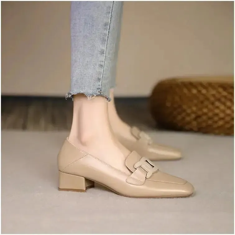 Hot Selling Outdoor women's flat shoes Lightweight Breathable Peep Toe Women's Sandals
