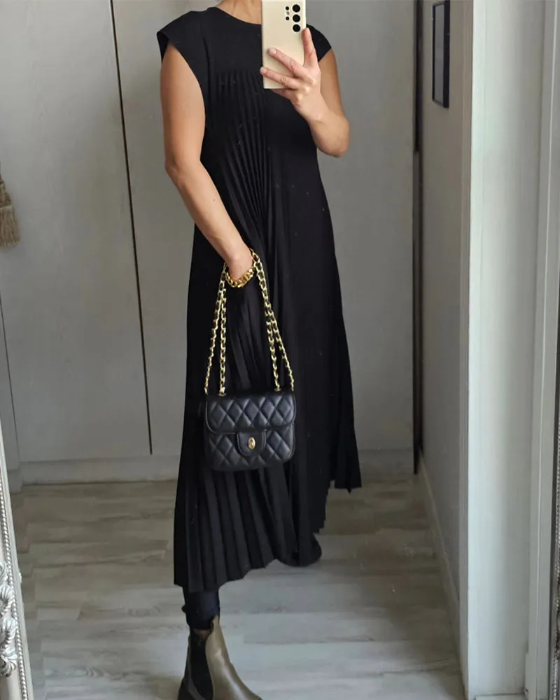 IDA | PLEATED MAXI DRESS