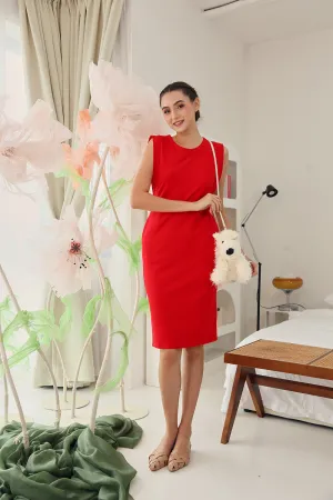 Karlotta Sleeveless Fitted Dress in Red