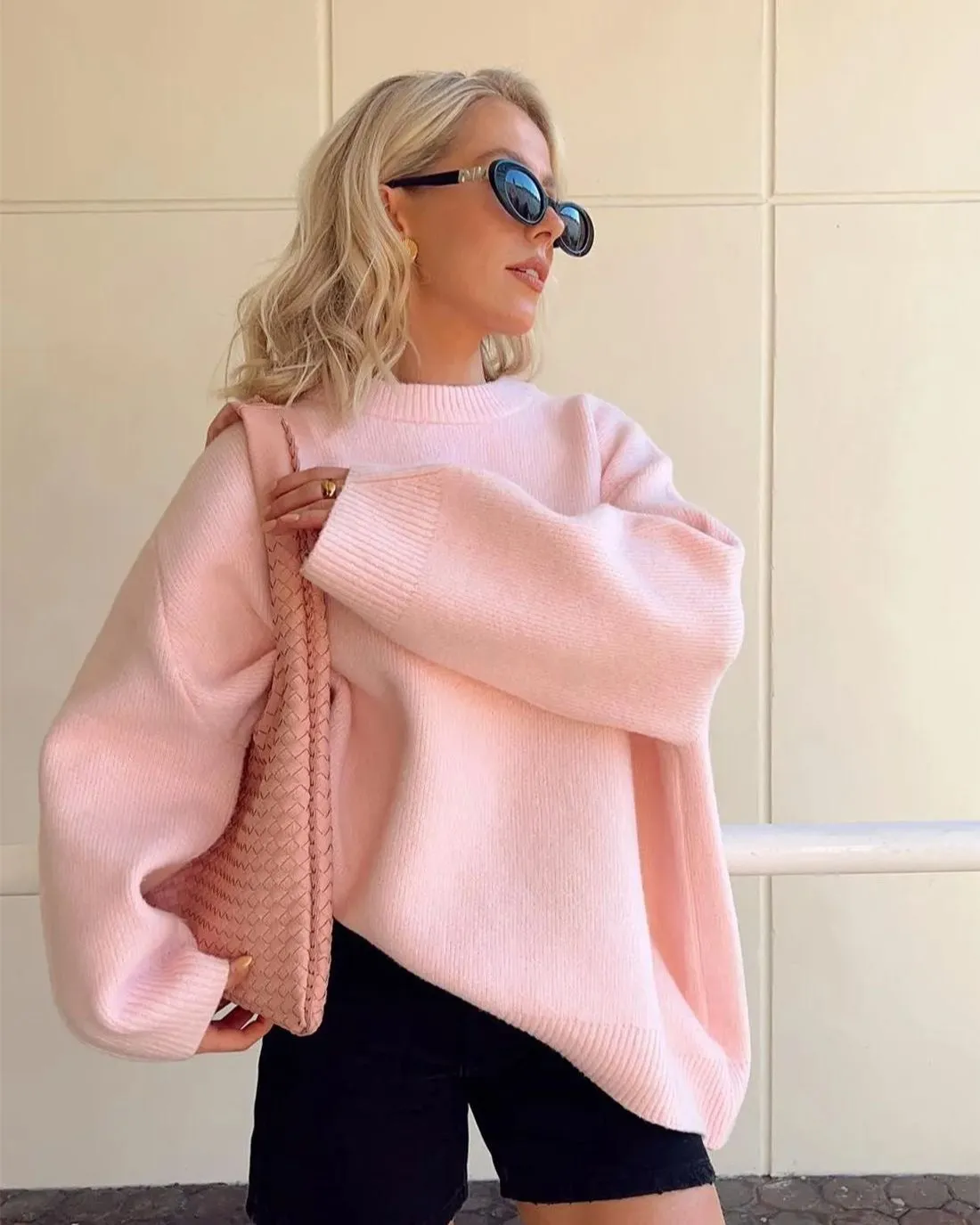 LIZ | OVERSIZED PINK SWEATER