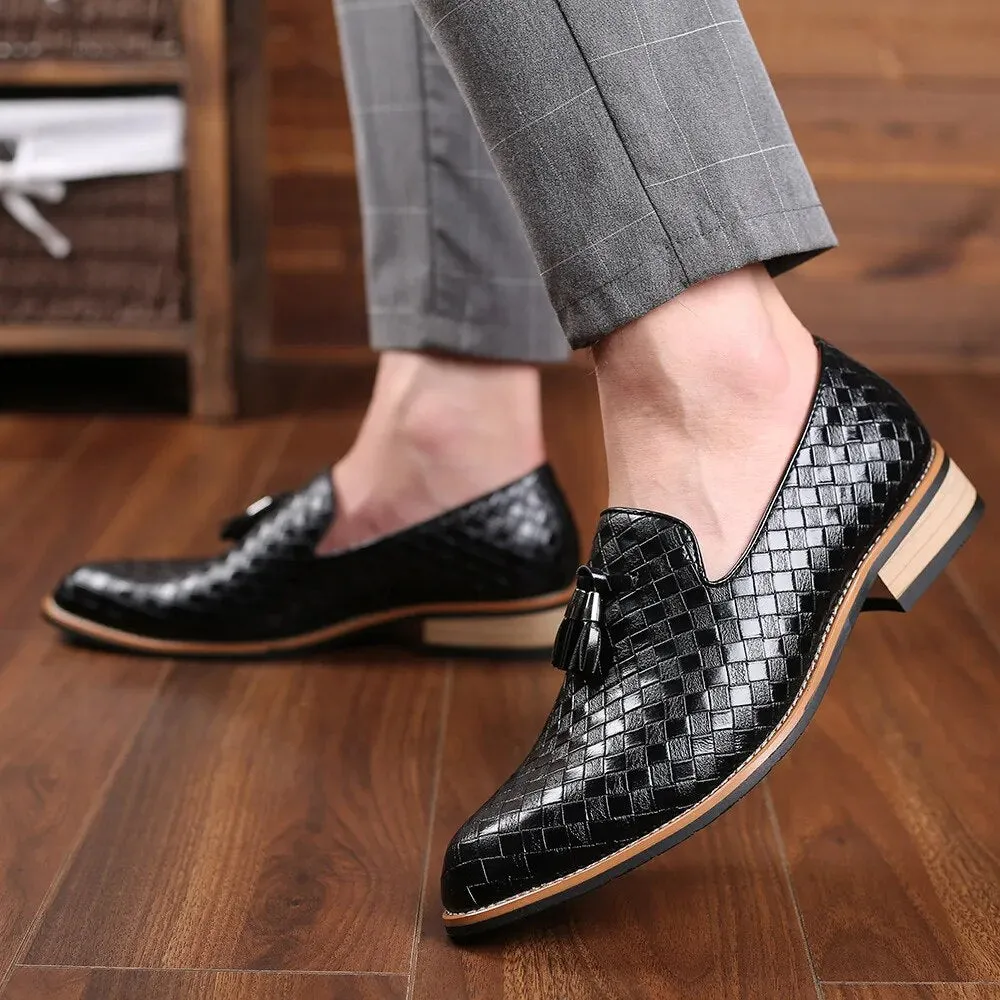 Men Breathable Leisure Fringe Flats Slip on Vintage Loafers Fashion Men Casual Dress Driving Shoes