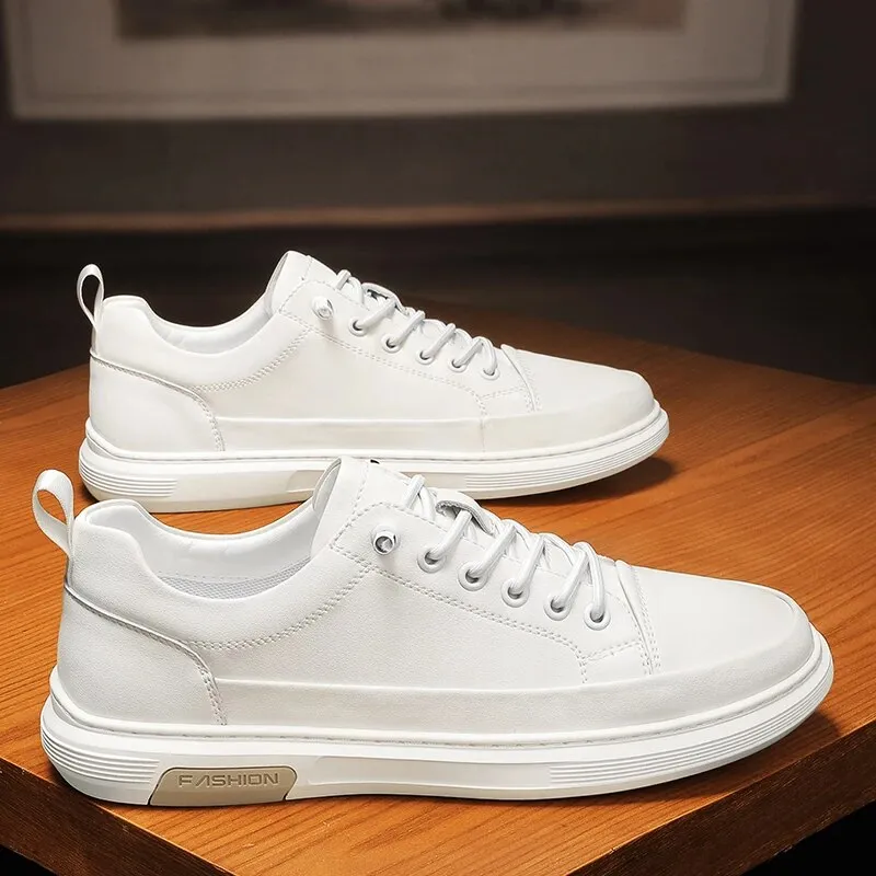 Men Shoes Classic Skateboard Shoes Soft Comfortable Flats