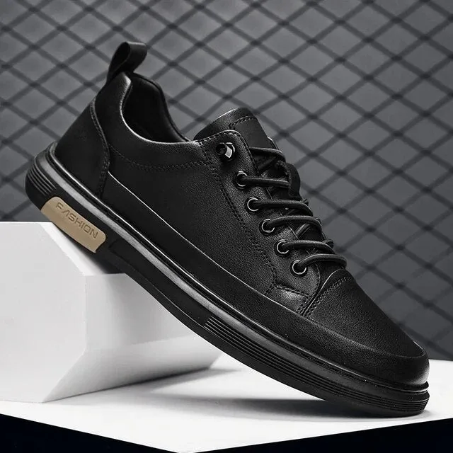 Men Shoes Classic Skateboard Shoes Soft Comfortable Flats