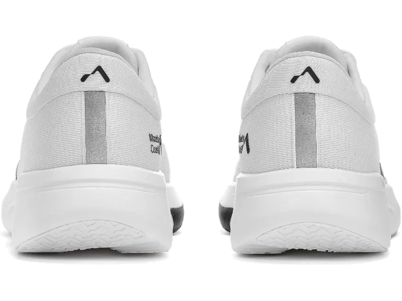 Men's Mount to Coast R1 - Durable Running Shoe