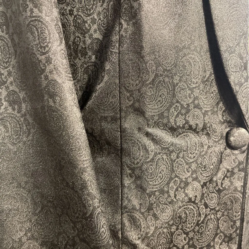 New MTC Black Paisley Daycoat