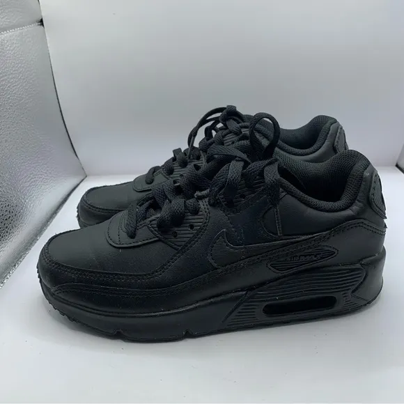 Nike Air Max 90 Low Textile Trainers 833418-001 Triple Black US5Y
