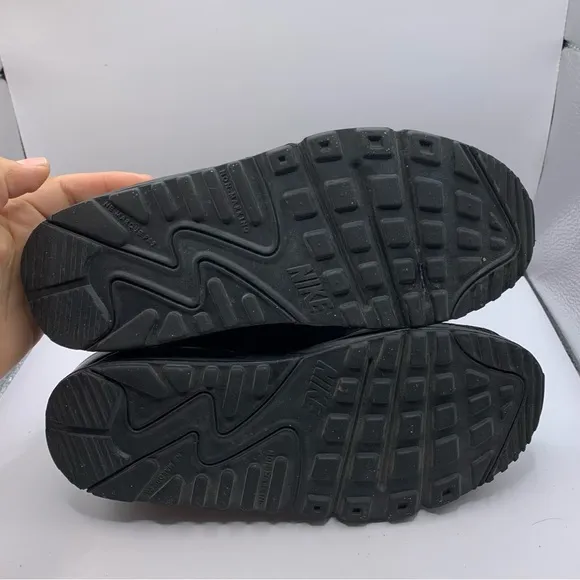 Nike Air Max 90 Low Textile Trainers 833418-001 Triple Black US5Y