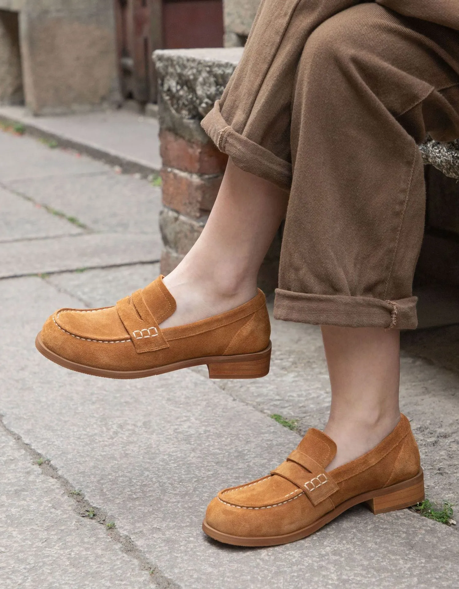 Real Leather British Style Vintage Suede Loafers
