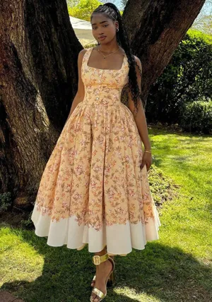 Romantic Floral Midi Dress with Square Neckline and Full Skirt