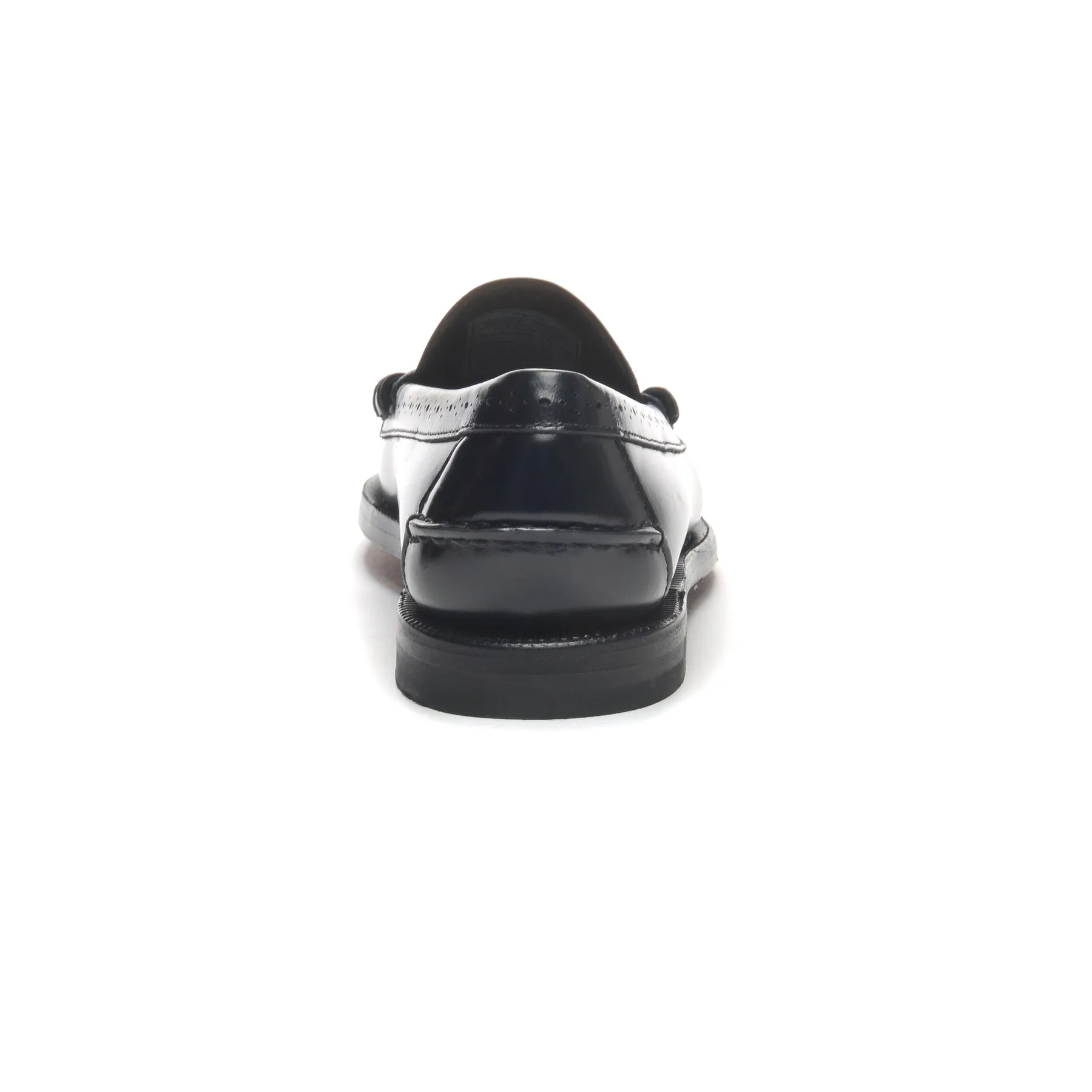 SEBAGO DAN LUG WOMAN