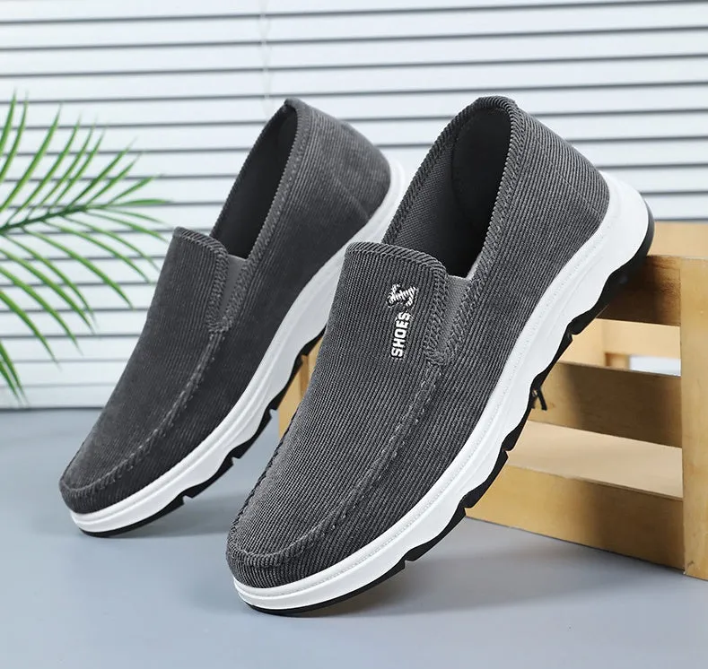 Stylish and Breathable Moccasins for Running and Everyday Wear