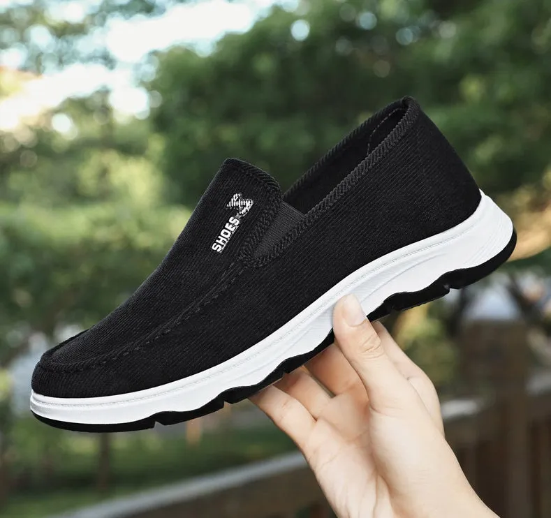 Stylish and Breathable Moccasins for Running and Everyday Wear