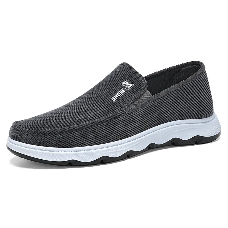 Stylish and Breathable Moccasins for Running and Everyday Wear