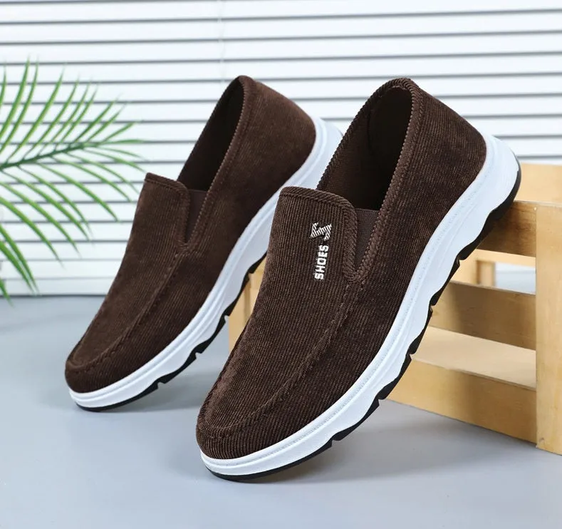 Stylish and Breathable Moccasins for Running and Everyday Wear