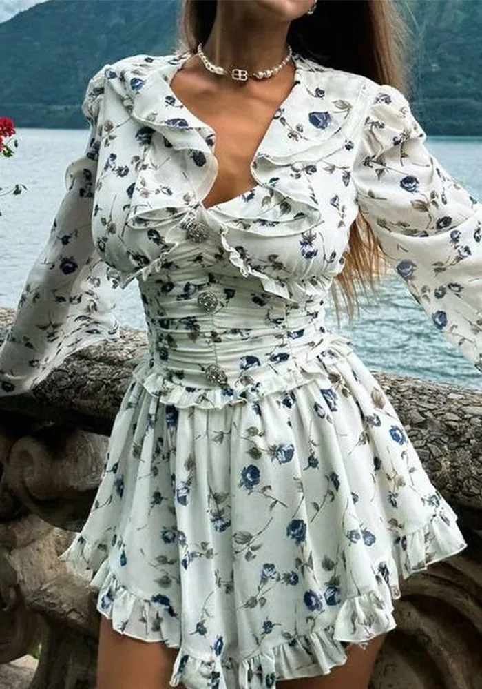 Stylish Long-Sleeve Printed Short Dress for a Bold Autumn Look
