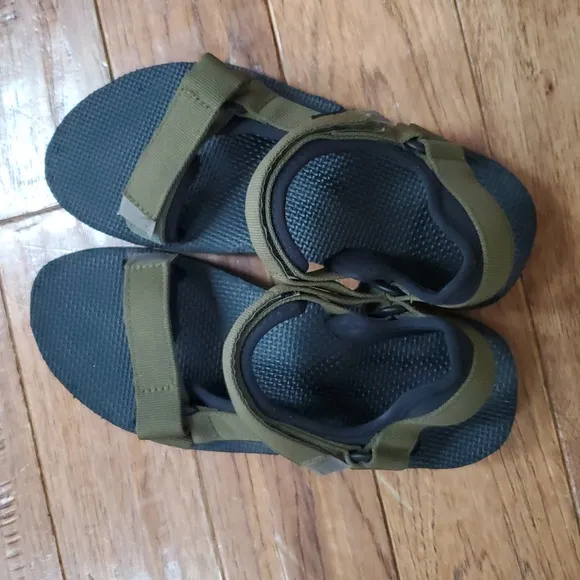 Teva Universal Trail Sandal