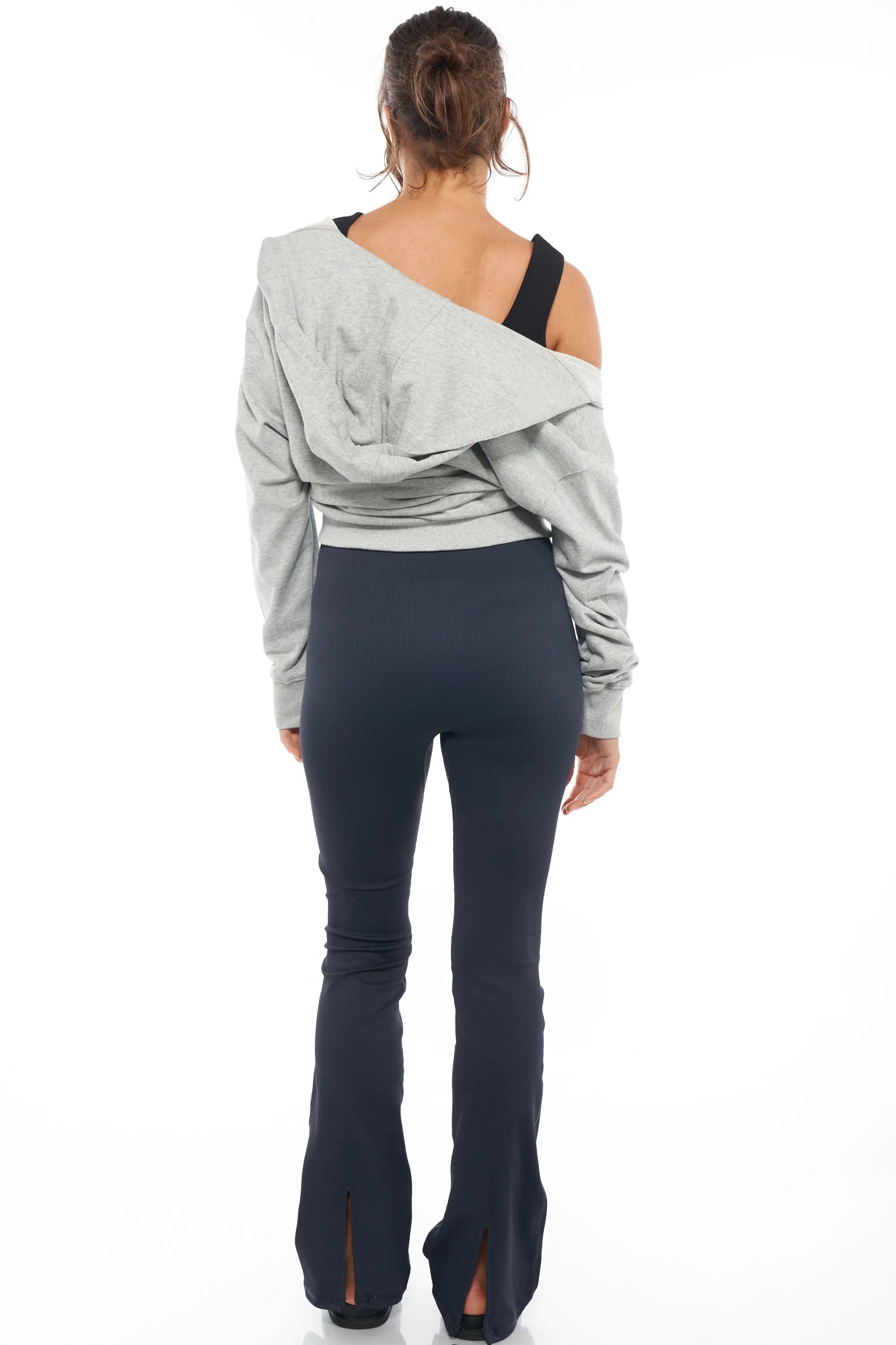 The Distance Rib Flare Legging*