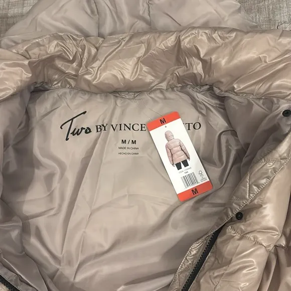 vince camuto tan puffer hooded jacket NWT