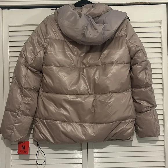 vince camuto tan puffer hooded jacket NWT