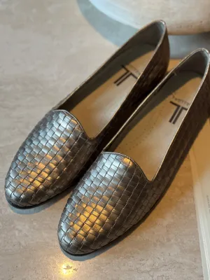 Vintage Trotters metallic woven loafers
