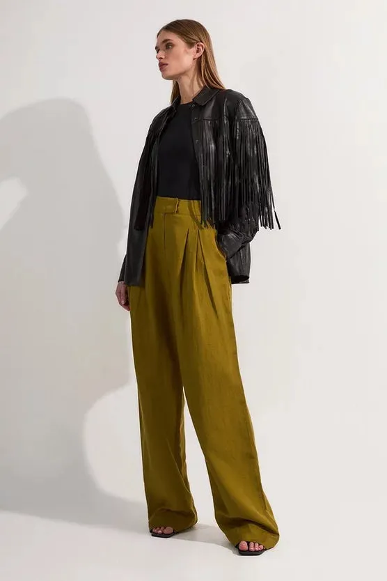 Viscose Linen Pleat And Pocket Detail Woven Straight Leg Trouser