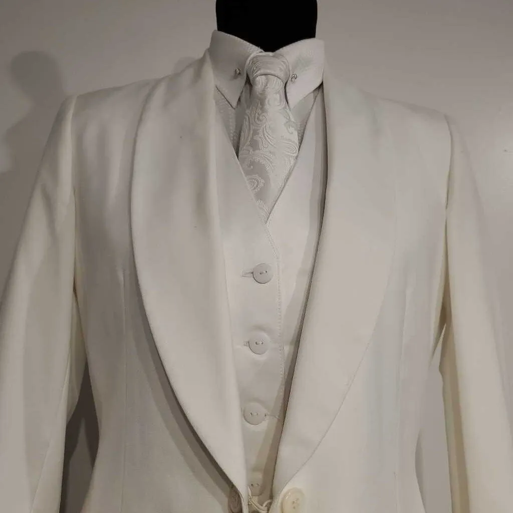 White/Cream Daycoat